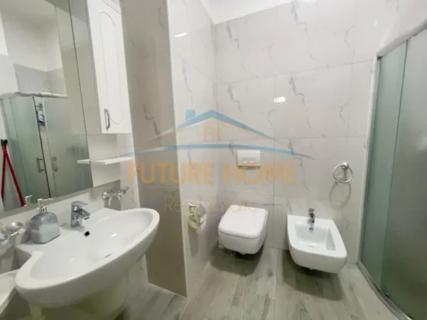 Tirane, jepet me qera apartament 1+1+Aneks+Ballkon Kati 5, 70 m² 830 € (Delijorgji)