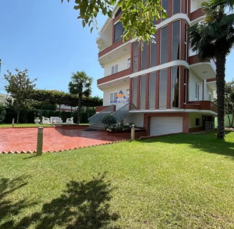 Tirane, shitet Vile Vile 3 Katshe Kati 3, 430 m² 400.000 € (INSTITUT)