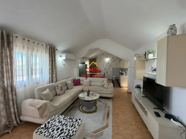 Radhime - Orikum, shitet Vile , 337 m² 400.000 € (Orikum)