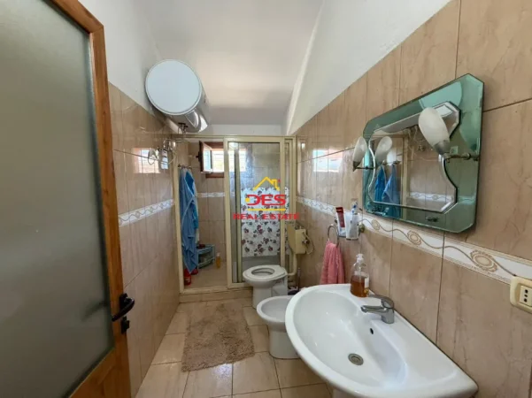 Radhime - Orikum, shitet Vile , 337 m² 400.000 € (Orikum)