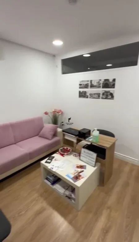 Tirane, jepet me qera zyre Kati 2, 110 m² 1.650 € (BLLOKU)