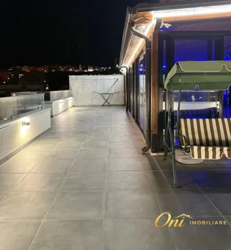 Tirane, shitet apartament 2+1 Kati 5, 170 m² 300.000 € (PRANE FURRE BUKE EUROPA)