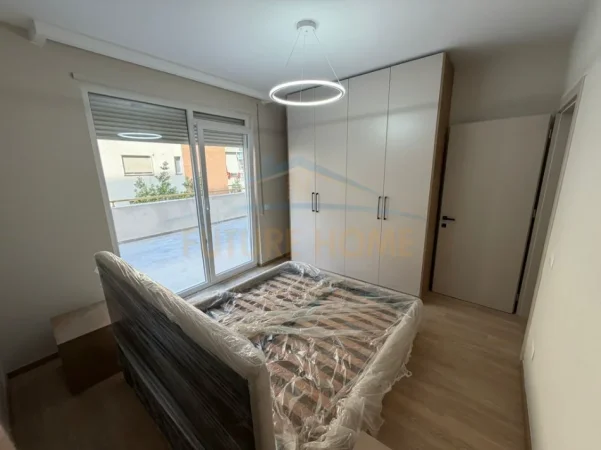 Tirane, jepet me qera apartament 1+1 Kati 1, 58 m² 730 € (Kopshti Zoologjik)
