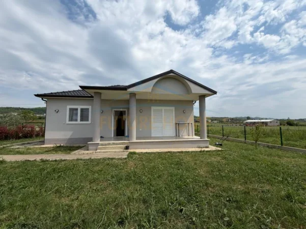Gjiri Lalezit | Hamallaj, Shitet Shtepi Private, 1 Katshe , 500 m² 200.000 € (RROTULL , GJIRI I LALEZIT)
