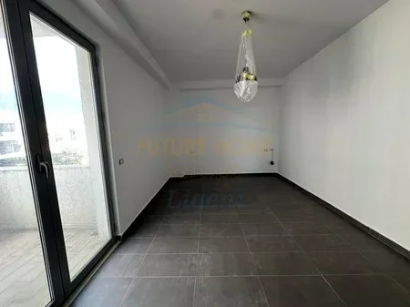 Tirane, shitet apartament 2+1 Kati 1, 105 m² 170.000 € (KINOSTUDIO)