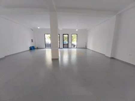 Tirane, shitet ambjent biznesi Kati 0, 108 m² 315.000 € (RRUGA E KAVAJES,21 DHJETORI)
