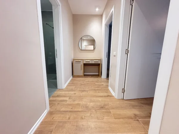 Tirane, jepet me qera apartament 2+1+Ballkon Kati 6, 123 m² 1.500 € 