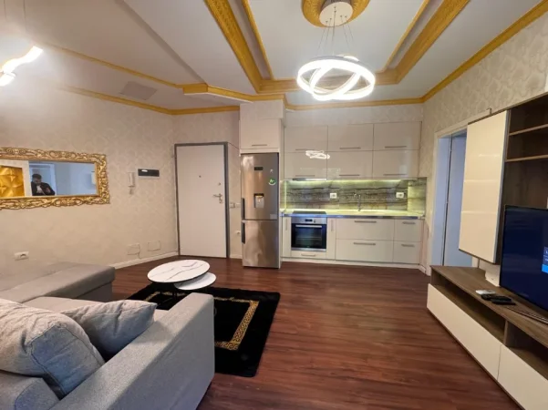 Tirane, shitet apartament 2+1+Aneks+Ballkon Kati 0, 141 m² 235.000 € (liqeni i thate , kopshti botanik)