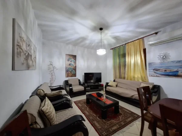 Me Qera: 2+1+2wc +2ballkone (59.000Lekë/Muaj)📍Selvia/ Shkolla siri kodra ( 105m2) | Lirohet ne 20 Qershor