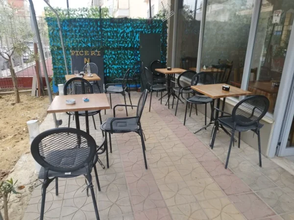 Tirane, shitet aktivitet biznesi Piceri Kreperi Kati 0, 100 m² (Muhamed Deliu)