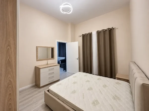 Tirane, jepet me qera apartament 1+1+Ballkon Kati 0, 60 m² 55,000 ALL  (Hyrje e Kodres se Diellit 1)