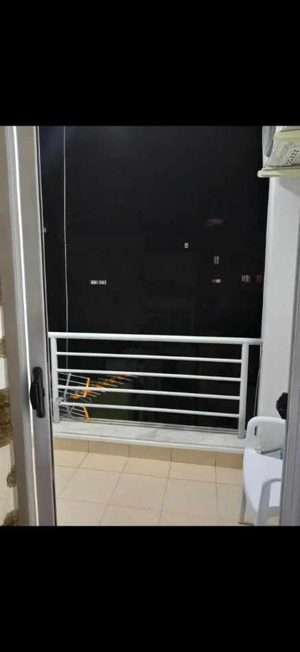 Tirane, jepet me qera apartament 1+1 Kati 6, 60 m² 400 € (Bar Ciao tek Pallatet Cabej Yzberisht)