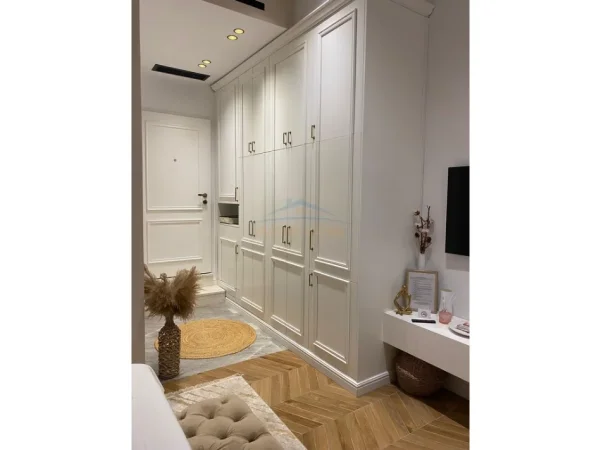 Radhime - Orikum, shitet apartament 1+1+Ballkon Kati 2, 290.000 € 