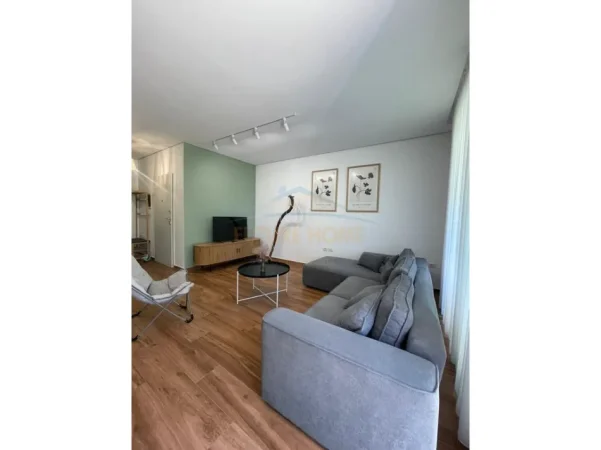 Gjiri Lalezit | Hamallaj, shitet apartament 1+1+Ballkon Kati 1, 90 m² 250.000 € 