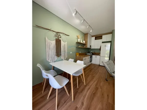 Gjiri Lalezit | Hamallaj, shitet apartament 1+1+Ballkon Kati 1, 90 m² 250.000 € 