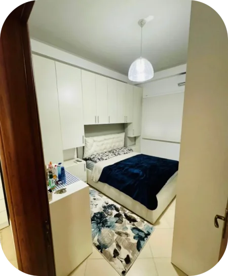 Tirane, jepet me qera apartament 1+1+Ballkon Kati 3, 76 m² 650 € (Rruga Bill Klinton)