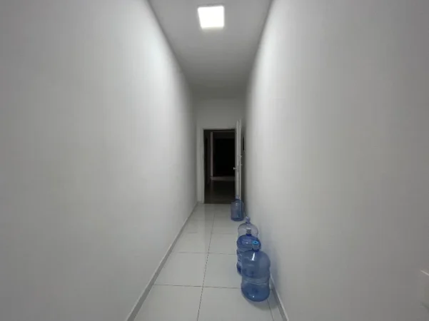 Tirane, jepet me qera zyre Kati 2, 105 m² 1.400 €