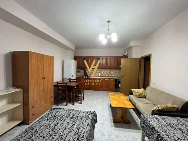 Tirane, jepet me qera garsonier Kati 1, 45 m² 420 € (VASIL SHANTO)