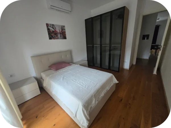 Tirane, jepet me qera apartament 2+1+Ballkon Kati 0, 140 m² 1.200 € (Secret Garden Residence , TEG)