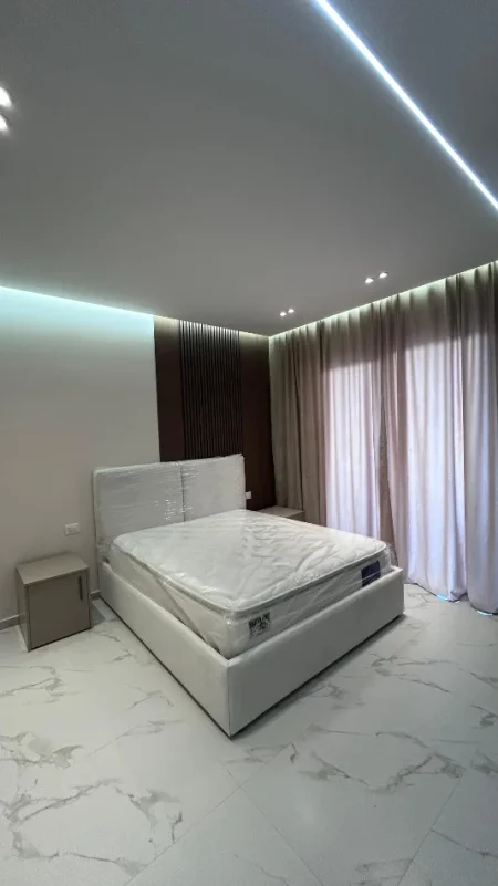 Tirane, jepet me qera 1+1 , 