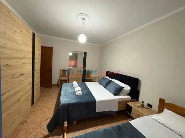 Tirane, jepet me qera apartament 1+1+Ballkon Kati 2, 65 m² 450 € (Rruga Dritan Hoxha)