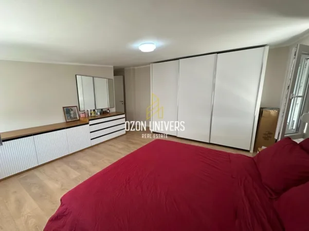 Tirane, shitet apartament 3+1+Ballkon Kati 5, 192 m² 475.000 € (Liqeni i Thate)