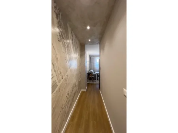 Tirane, jepet me qera apartament 1+1 Kati 1, 50 m² 450 € 