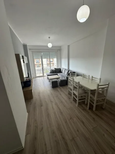 Tirane, shitet apartament 2+1+Ballkon Kati 2, 96 m² 106 mln Leke (Rruga Donald Trump,Kamez,White Crown Residence)