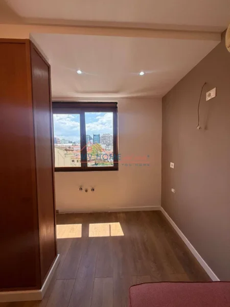 Tirane, shitet apartament 3+1+Aneks+Ballkon Kati 5, 123 m² 327.000 € (Mozaiku)