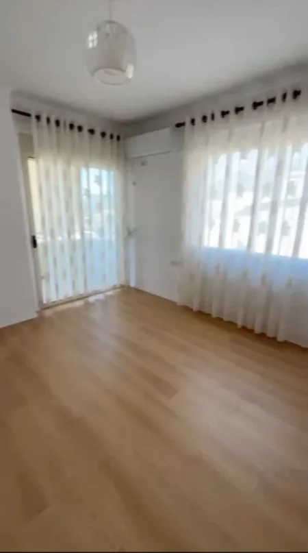 Tirane, shitet apartament 2+1 Kati 2, 89 m² 135.000 € (Fresku)