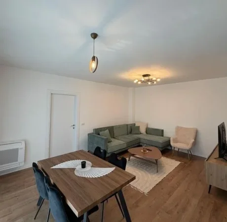 Tirane, jepet me qera apartament 2+1 Kati 1, 108 m² 690 € (AKSES TIRANA)