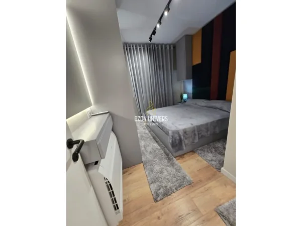 Tirane, jepet me qera apartament 2+1+Ballkon Kati 2, 100 m² 1.000 € (Rezidenca Kodra e Diellit 1)