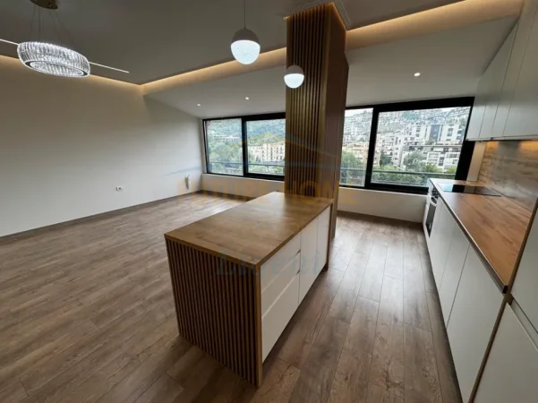 Tirane, shitet apartament 2+1 Kati 4, 107 m² 287.000 € (LIQENI I THATE)