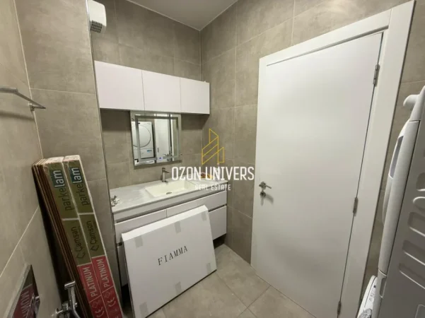 Tirane, jepet me qera apartament 1+1+Ballkon Kati 1, 67 m² 800 € (Komuna e Parisit)