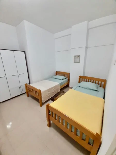 Tirane, jepet me qera apartament 1+1+Ballkon Kati 1, 60 m² 500 € (Don Bosko)