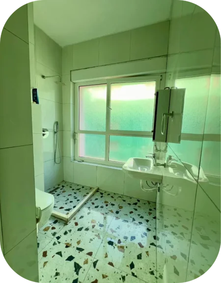 Tirane, shitet apartament 2+1+Ballkon Kati 4, 70 m² 120.870 € (Rezidenca Mangalem 21, Ali Demi)