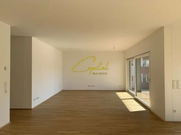 Tirane, jepet me qera zyre Kati 1, 105 m² 1.500 € (KOMUNA E PARISIT)