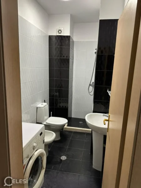 Tirane, jepet me qera apartament 1+1+Ballkon Kati 4, 74 m² 410 € (ASTIR)