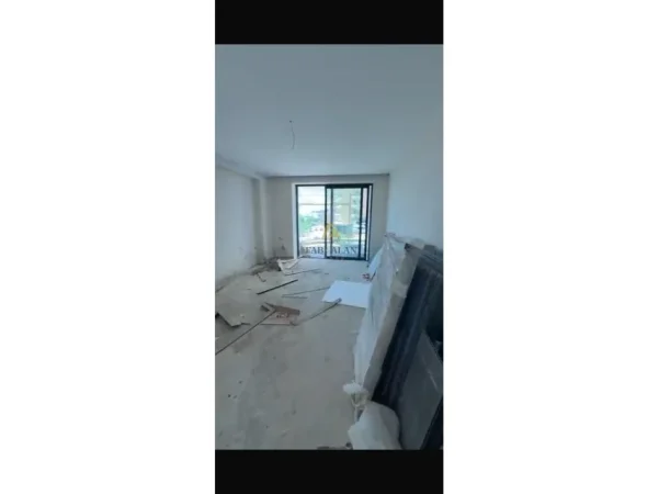 Sarande, shitet apartament 1+1+Ballkon Kati 4, 73 m² 233.216 € 