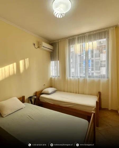 Tirane, jap me qera apartament 2+1+Aneks+Ballkon , 80 m² 800 € 