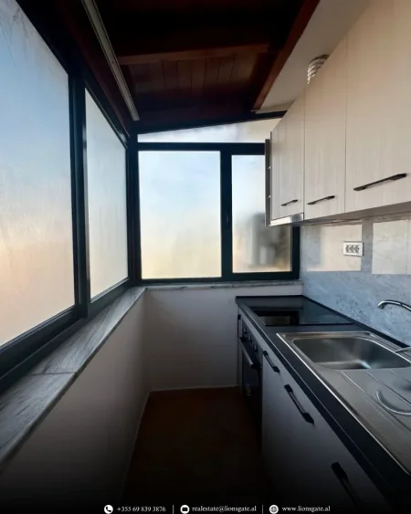 Tirane, jap me qera apartament 2+1+Aneks+Ballkon , 80 m² 800 € 