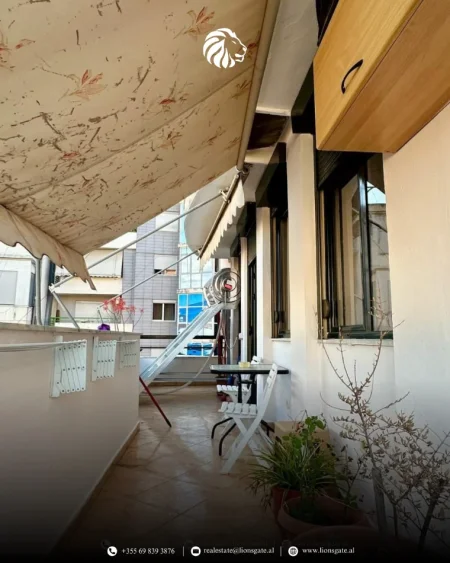 Tirane, jap me qera apartament 2+1+Aneks+Ballkon , 80 m² 800 € 