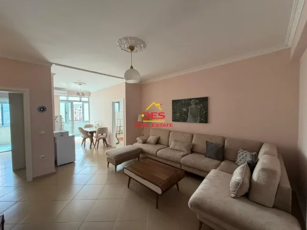 Vlore, shitet apartament 2+1+Ballkon Kati 9, 107 m² 152.000 € (Rruga Gjergj Kastrioti)