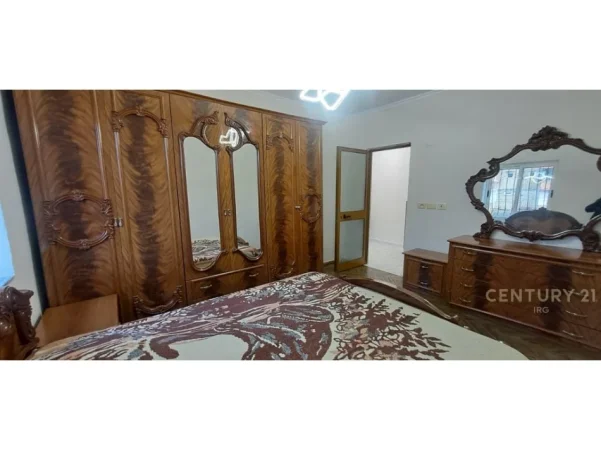 Tirane, jepet me qera apartament 1+1 Kati 2, 50 m² 95.000 € (Ali dem)