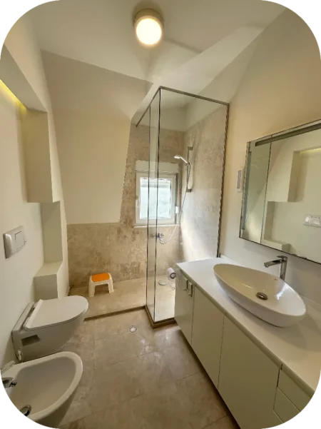 Tirane, jepet me qera Vile 4+1+Ballkon , 200 m² 2.500 € (White House Residence, TEG)