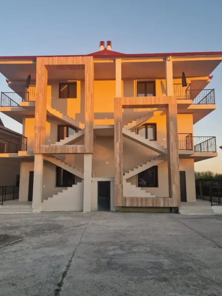 Spille, shitet 1+1 Kati 1, 35 m² (Kavaje,Spille)