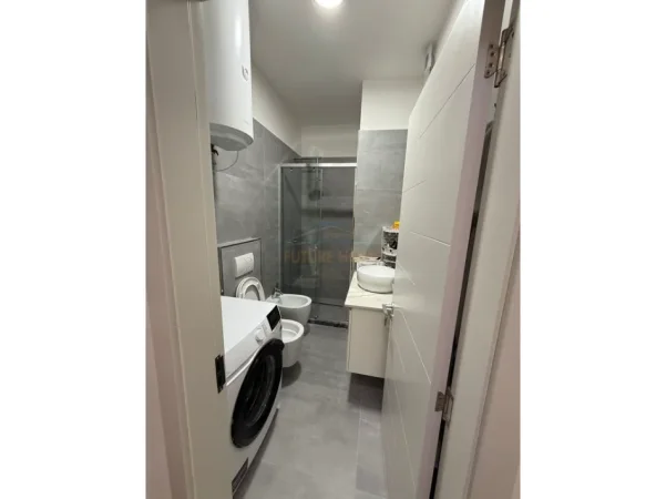 Tirane, shitet apartament 1+1 Kati 5, 64 m² 105.000 € (FRESK , RESIDENCA JAHO)