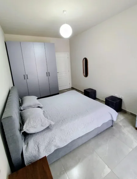 Tirane, jepet me qera apartament 1+1 Kati 7, 65 m² 500 € (Kompleksi Asl tek Pediatria)