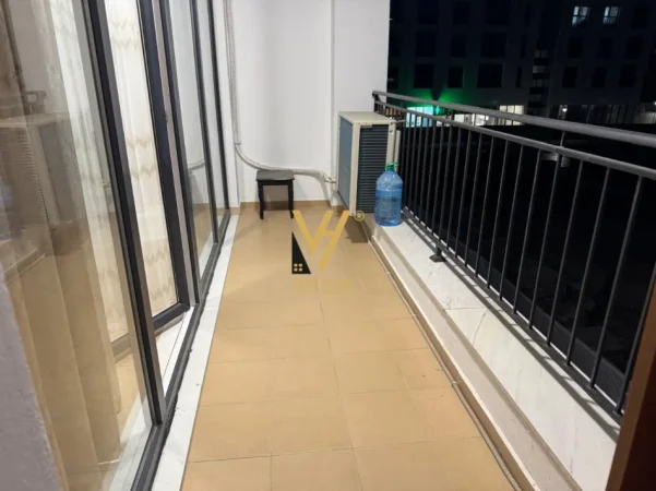 Tirane, jepet me qera apartament 3+1+Ballkon Kati 1, 122 m² 1.050 € (STACIONI I TRENIT)