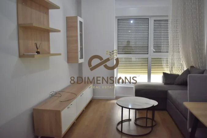Tirane, jepet me qera apartament 1+1+Ballkon Kati 5, 60 m² 450 € (ali demi)